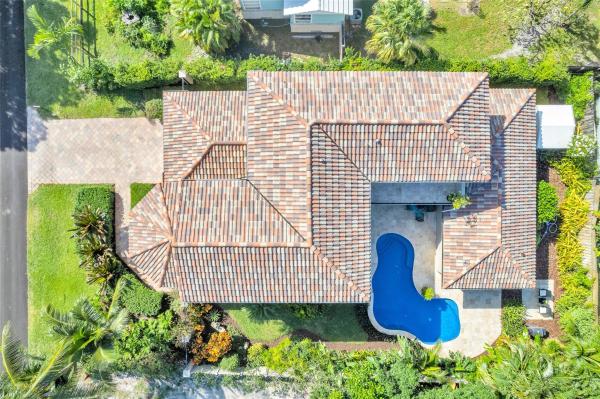 Wilton Manors No HOA, 309 NE 22nd St, Wilton Manors, Florida 33305, image 1