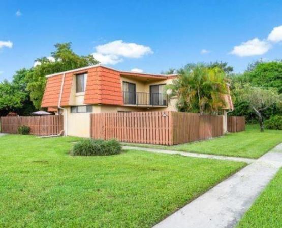 Banyan Lake, 23012 Oxford Pl #A, Boca Raton, Florida 33433, image 1