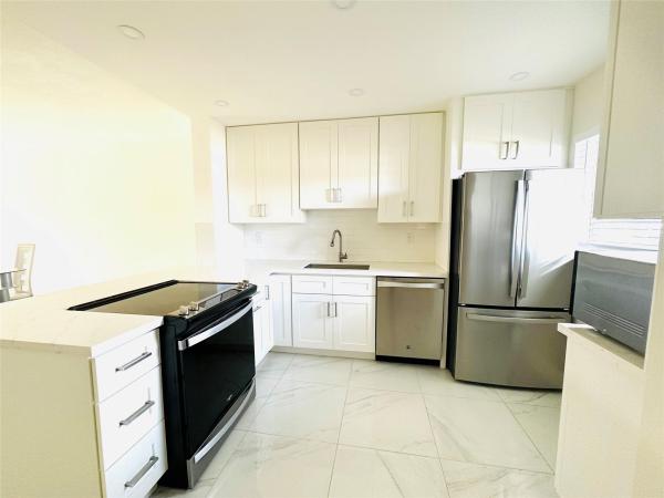 Casa Del Sol, 1400 NE 57th St #102, Fort Lauderdale, Florida 33334, image 1