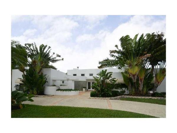 The Estates At Woodmont, 7525 Banyan Way, Tamarac, Florida 33321, image 1