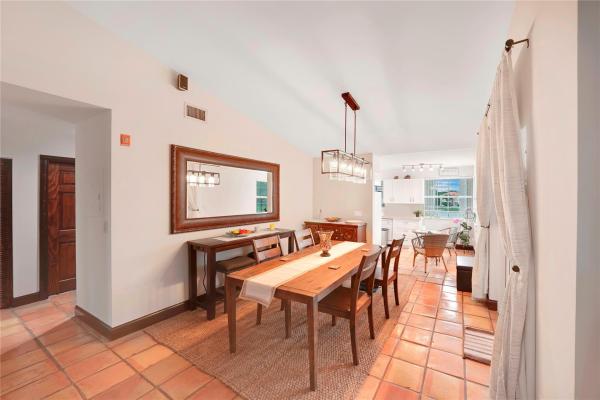 Regatta Pointe, 14601 Balgowan Rd #203-2, Miami Lakes, Florida 33016, image 2