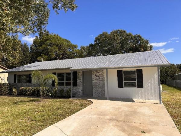 San Lucie Plaza, 2806 Navajo Ave, Fort Pierce, Florida 34946, image 1
