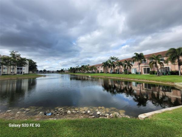 Catalina Lakes, 7841 Catalina Cir #7841, Tamarac, Florida 33321, image 1