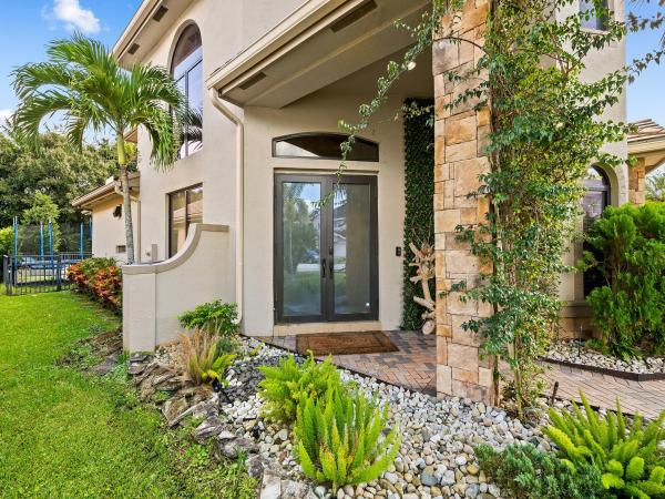 Versailles At Wellington, 3576 Birague Dr, Wellington, Florida 33449, image 1