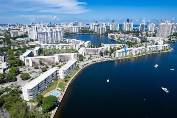 Point East, 2920 Point East Dr #N504, Aventura, Florida 33160, image 1