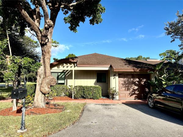 Timberwalk At Loggers Run, 22630 Vistawood Way, Boca Raton, Florida 33428, image 1
