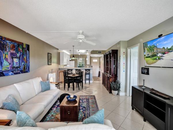 Oriole Gardens 3, 7310 NW 1st St #101, Margate, Florida 33063, image 1