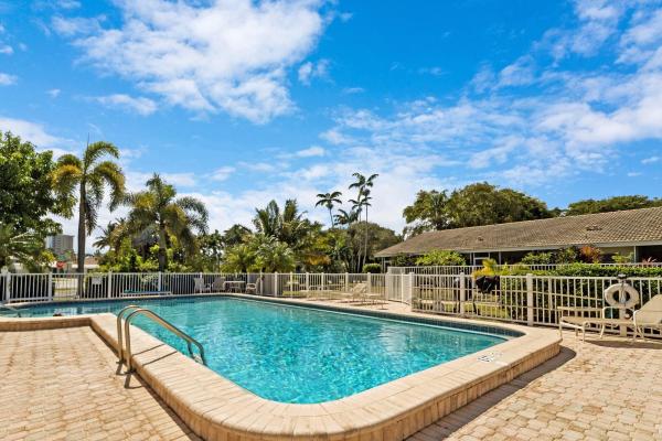 Yacht View, 2734 NE 27th Ct #11, Lighthouse Point, Florida 33064, image 1