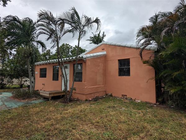 Royal Poinciana, 1921 Harding St#1-2, Hollywood, Florida 33020, image 1