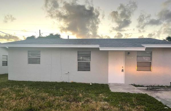 Northwood Hills, 3409 Windsor Ave, West Palm Beach, Florida 33407, image 1