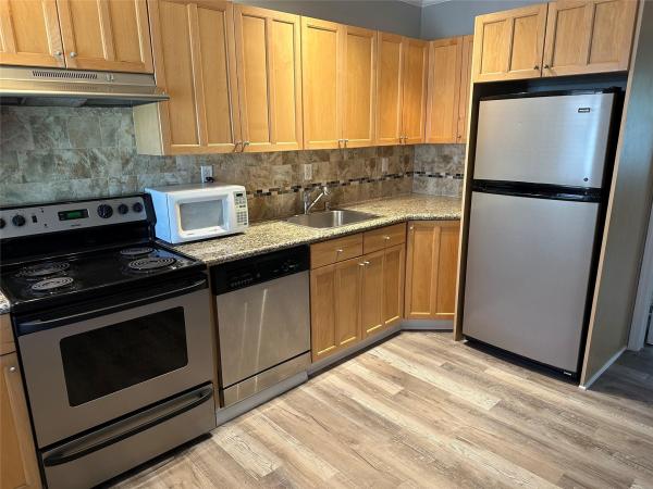 Astra, 590 NW 40th Ct #3, Oakland Park, Florida 33334, image 1
