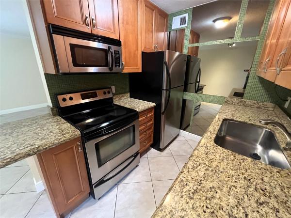 Poinsettia Landings, 1460 NE 18th St #104, Fort Lauderdale, Florida 33305, image 1