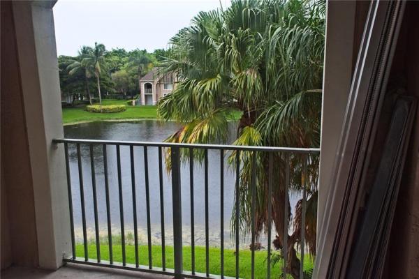 St Andrews At Miramar, 12148 Saint Andrews Pl #304, Miramar, Florida 33025, image 1