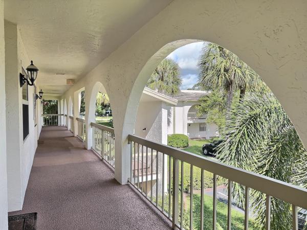 Nassau Village, 2705 Nassau Bnd #D2, Coconut Creek, Florida 33066, image 1