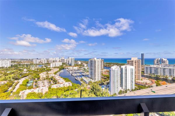 Mystic Pointe Tower 400, 3500 Mystic Pointe Dr #3804, Aventura, Florida 33180, image 1