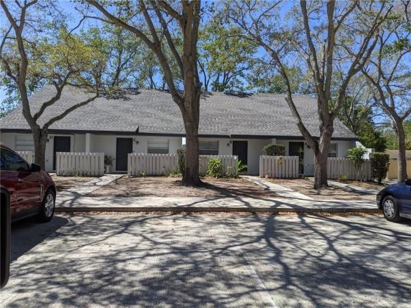 Southern Courtyard, 2017 Oleander Blvd #C, Fort Pierce, Florida 34950, image 1