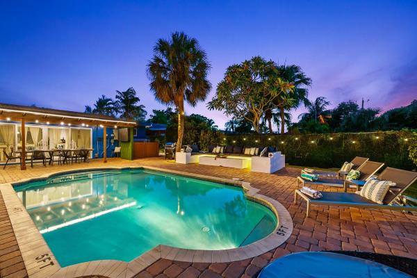 Floranada Ridge, 1747-1753 Ne 45th St, Oakland Park, Florida 33334, image 1