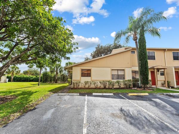 Village At Blue Lake, 3370 Beau Rivage Dr #U1, Pompano Beach, Florida 33064, image 1