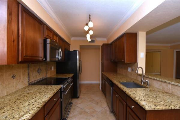 Parc Court, 9300 NW 9th Pl, Plantation, Florida 33324, image 1