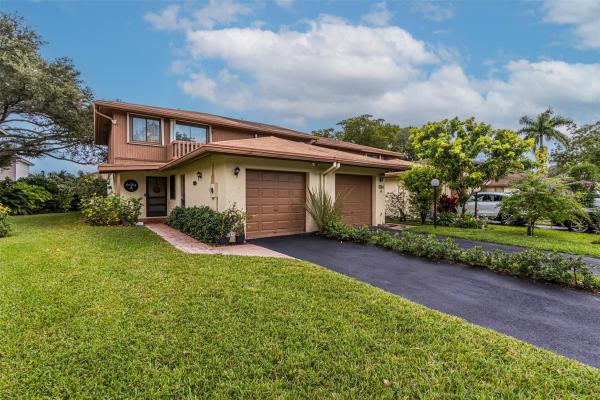 Banyan Lakes, 6184 Laurel Ln #A, Tamarac, Florida 33319, image 1