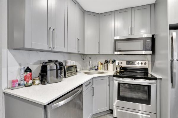 Bonie Villas, 2609 NW 9th Ave, Wilton Manors, Florida 33311, image 1