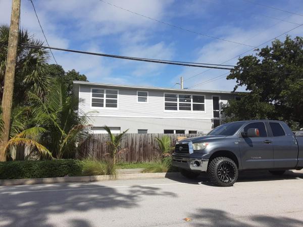 Central Oakland Park, 799 NE 34th Ct, Oakland Park, Florida 33334, image 1