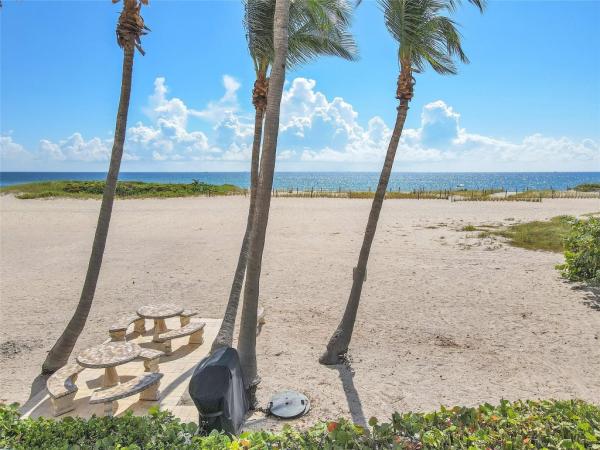 Century Plaza, 1012 N Ocean Blvd #910, Pompano Beach, Florida 33062, image 2