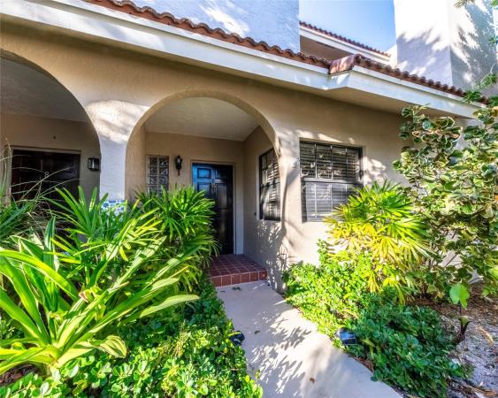 Capistrano Townhomes, 905 SE 12th Ct #9, Fort Lauderdale, Florida 33316, image 1