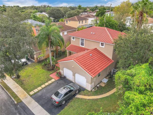 Dimensions, 20720 NW 3rd St, Pembroke Pines, Florida 33029, image 1