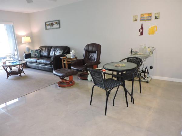 Danians North, 604 NE 2nd St #120, Dania Beach, Florida 33004, image 3