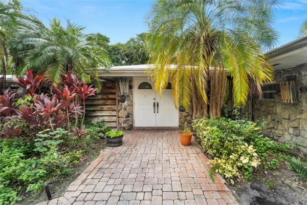 Highland Oaks, 19900 NE 21st Ct, Ojus, Florida 33179, image 1