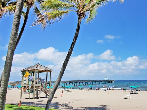 Markham, 78 Markham D, Deerfield Beach, Florida 33442, image 3