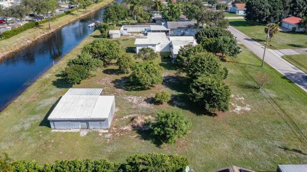Floral Park Lantana, 2789 Northside Dr, Lake Worth, Florida 33462, image 1