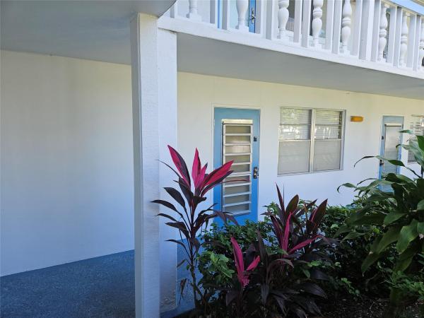 Farnham, 100 Farnham E #E, Deerfield Beach, Florida 33442, image 1