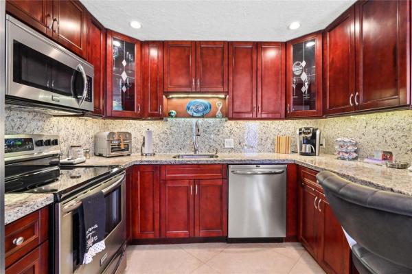 Rexford At Century Village, 1017 Rexford A, Boca Raton, Florida 33434, image 3