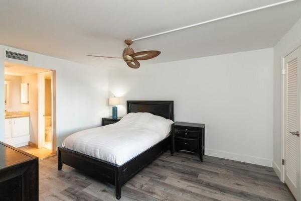 Banyan Tree Village, 555 Banyan Tree Ln #202, Delray Beach, Florida 33483, image 2