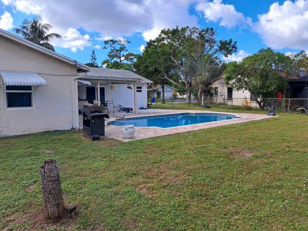 Palm Gate, 1007 SW 49th Ave, Margate, Florida 33068, image 1