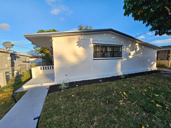 Rainbow Park, 15221 NW 18th Ave, Miami Gardens, Florida 33054, image 1