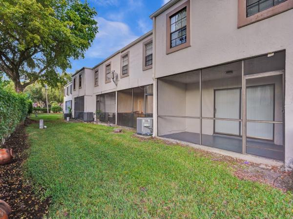 Welleby Springs, 9429 NW 42nd St, Sunrise, Florida 33351, image 2
