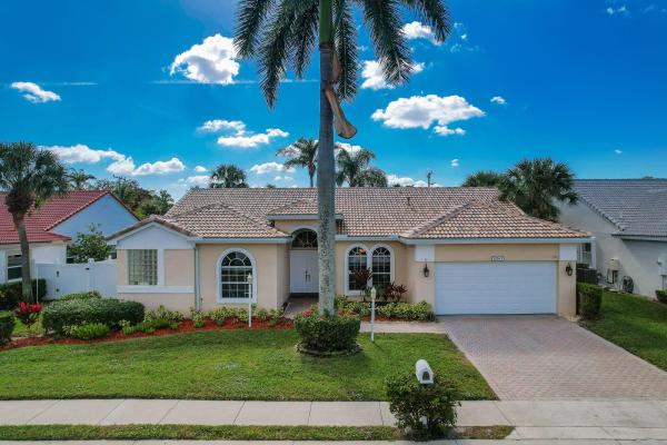 Siena Oaks, 10263 Allamanda Cir, Palm Beach Gardens, Florida 33410, image 1