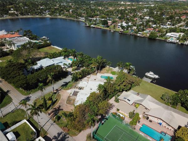 Hollywood Lakes, 1051 S Northlake Dr, Hollywood, Florida 33019, image 2