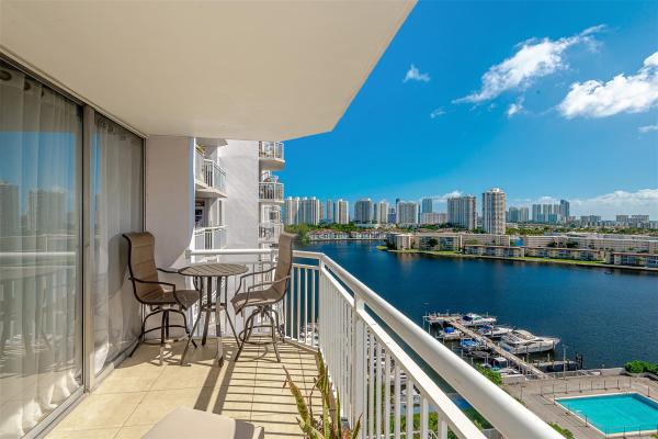 Del Prado, 18061 Biscayne Blvd #1503, Aventura, Florida 33160, image 1