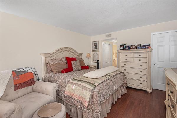 Del Prado, 18061 Biscayne Blvd #1503-2, Aventura, Florida 33160, image 2