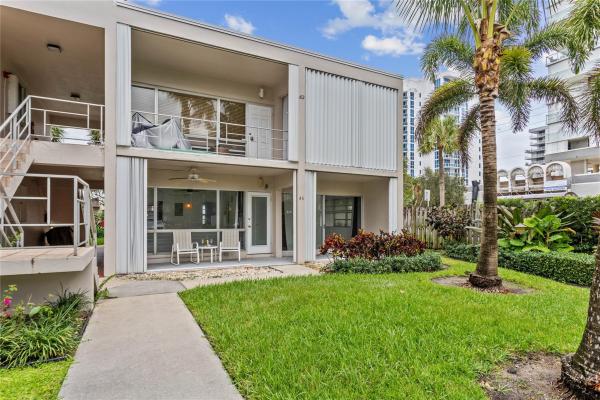 Pompano Surf Club, 3309 SE 10th St #6A, Pompano Beach, Florida 33062, image 1