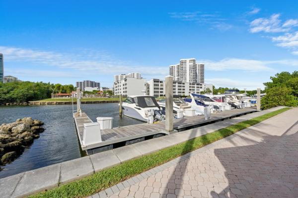 Mystic Pointe Tower 500, 3530 Mystic Pointe Dr #711, Aventura, Florida 33180, image 3