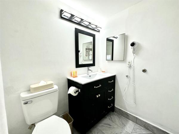 The Aventura Beach Club, 19201 Collins Ave #634, Sunny Isles Beach, Florida 33160, image 1