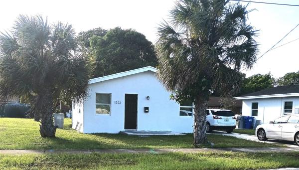Warrington, 1003 NW 4th Ave, Pompano Beach, Florida 33060, image 1