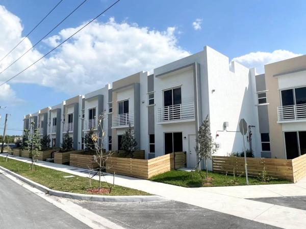 Modern At Coconut Palm, 24600 SW 129th Ave #3, Princeton, Florida 33032, image 3