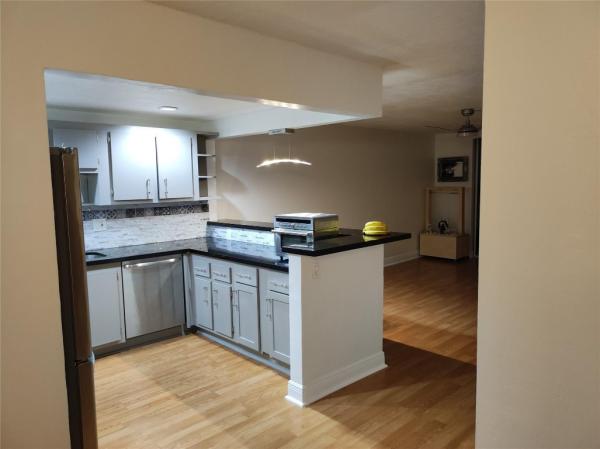 Omega, 7100 NW 17th St #415, Plantation, Florida 33313, image 3