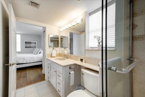 The Tower At CityPlace, 651 Okeechobee Blvd #801, West Palm Beach, Florida 33401, image 3